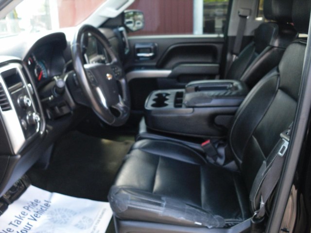 Chevrolet Silverado 1500 Vehicle Full-screen Gallery Image 04