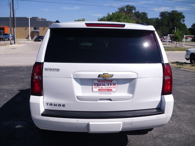 Chevrolet Tahoe Vehicle Full-screen Gallery Image 03