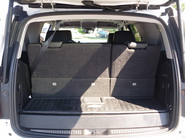 Chevrolet Tahoe Vehicle Full-screen Gallery Image 08