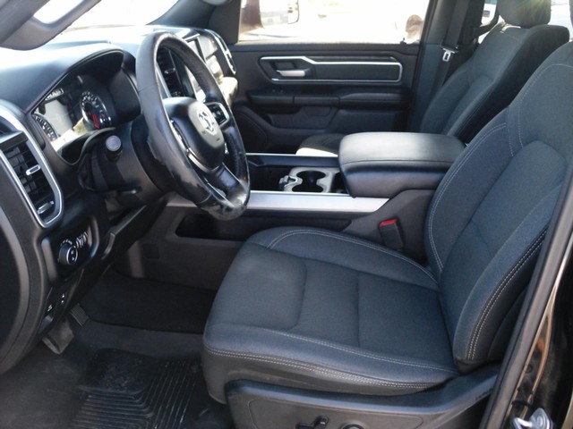 Ram 1500 Vehicle Full-screen Gallery Image 04