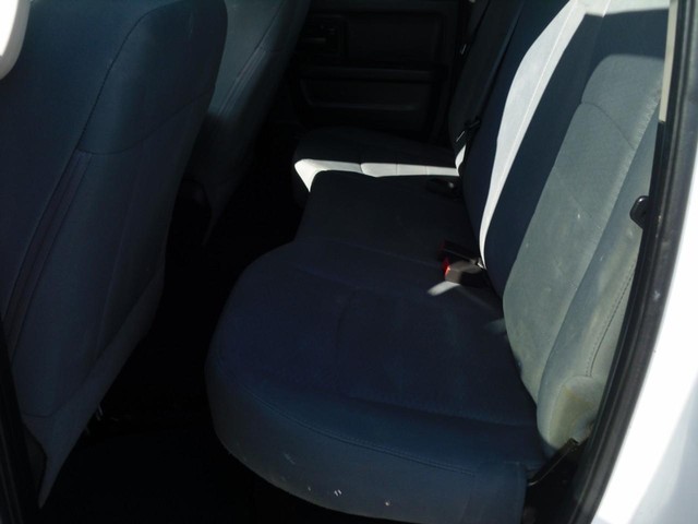 Ram 1500 Vehicle Full-screen Gallery Image 05
