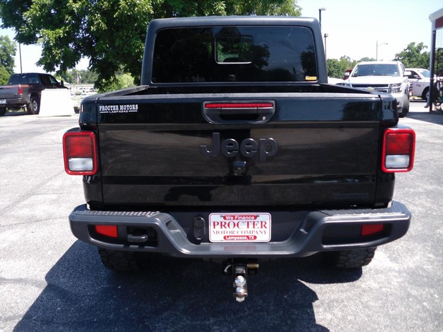 Jeep Gladiator Vehicle Full-screen Gallery Image 03