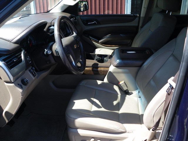 Chevrolet Tahoe Vehicle Full-screen Gallery Image 04