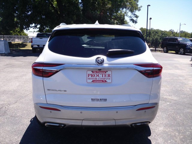 Buick Enclave Vehicle Full-screen Gallery Image 03