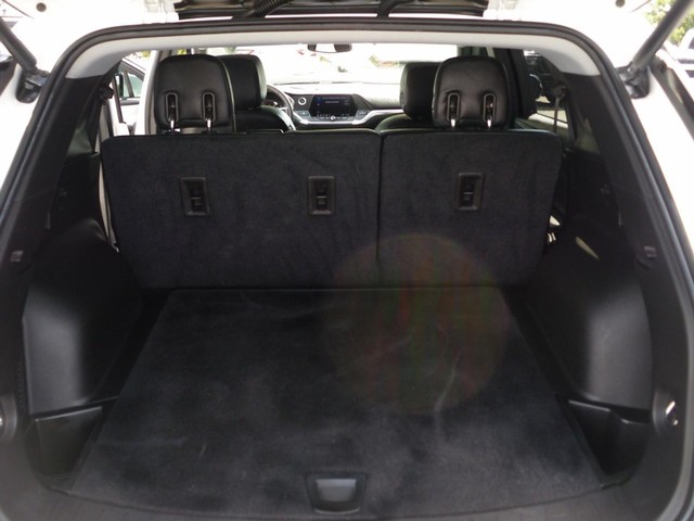 Chevrolet Blazer Vehicle Full-screen Gallery Image 08