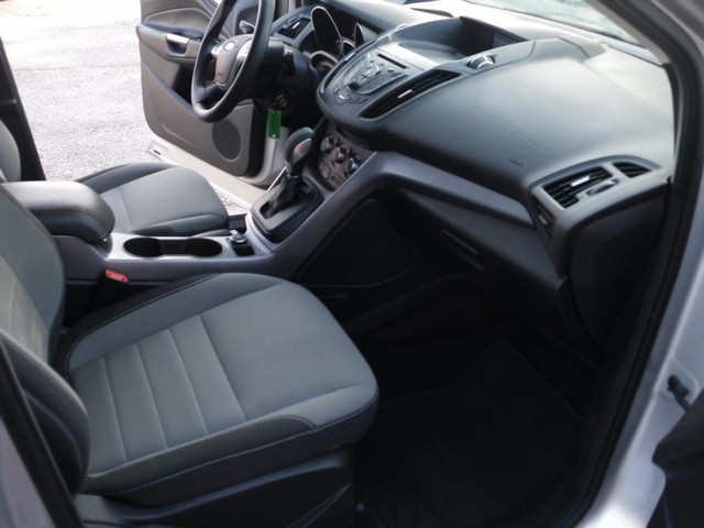 Ford Escape Vehicle Full-screen Gallery Image 07