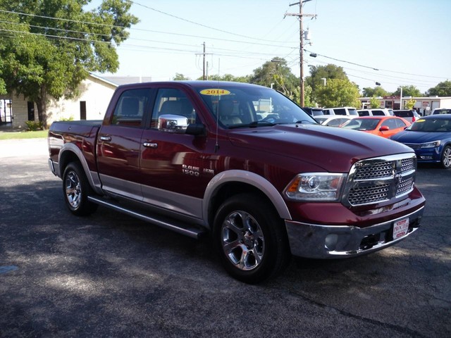 Ram 1500 Vehicle Full-screen Gallery Image 02