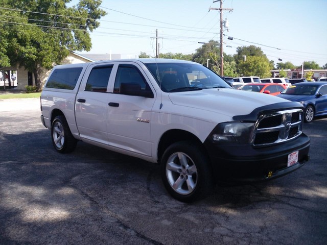 Dodge Ram 1500 Vehicle Full-screen Gallery Image 02