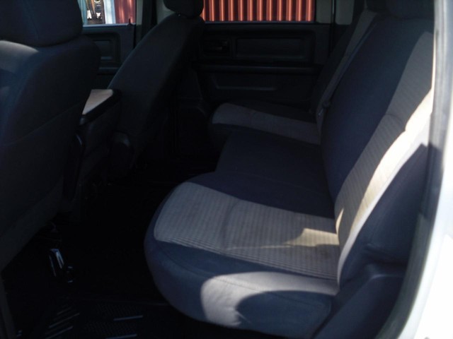 Dodge Ram 1500 Vehicle Full-screen Gallery Image 05