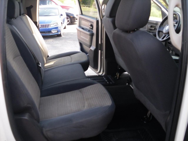 Dodge Ram 1500 Vehicle Full-screen Gallery Image 06