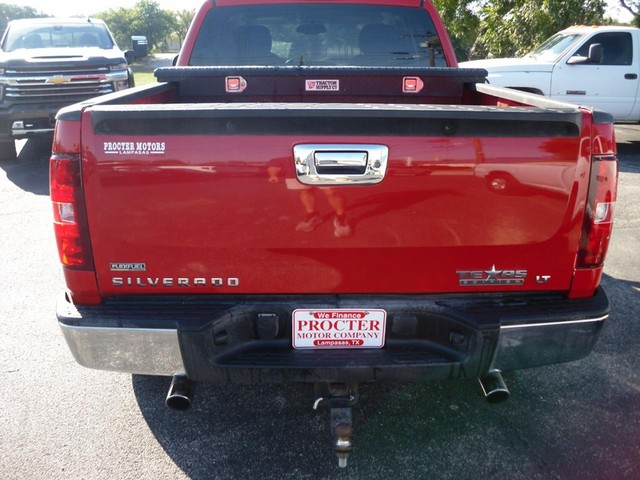 Chevrolet Silverado 1500 Vehicle Full-screen Gallery Image 03