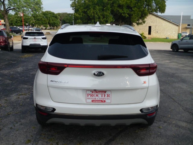 Kia Sportage Vehicle Full-screen Gallery Image 03