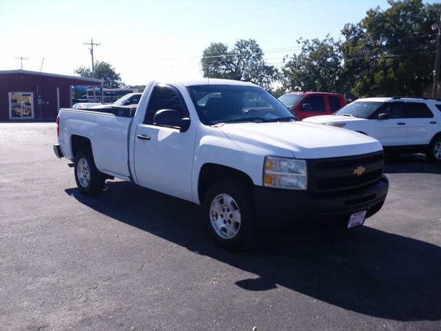 Chevrolet Silverado 1500 Vehicle Full-screen Gallery Image 02