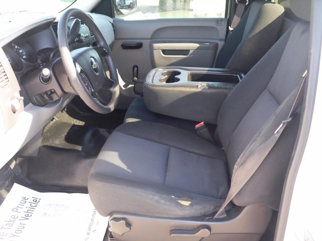Chevrolet Silverado 1500 Vehicle Full-screen Gallery Image 04