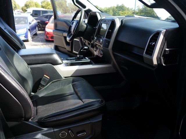 Ford F-150 Vehicle Full-screen Gallery Image 07