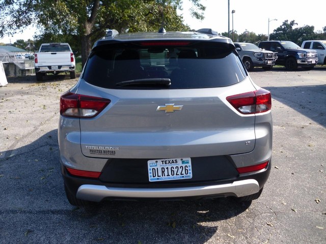 Chevrolet TrailBlazer Vehicle Full-screen Gallery Image 03