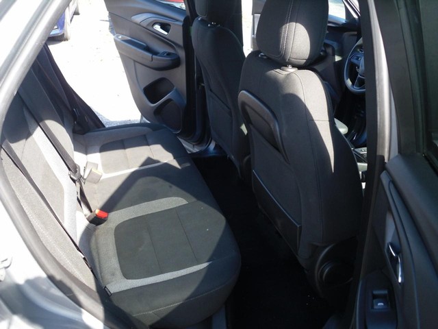 Chevrolet TrailBlazer Vehicle Full-screen Gallery Image 06