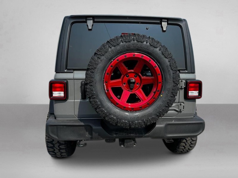 Jeep Wrangler Vehicle Image 06