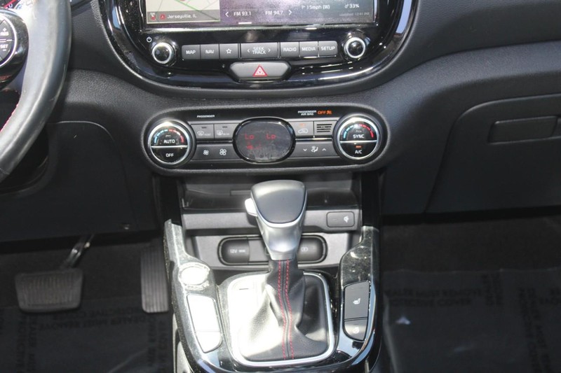 Kia Soul Vehicle Image 15