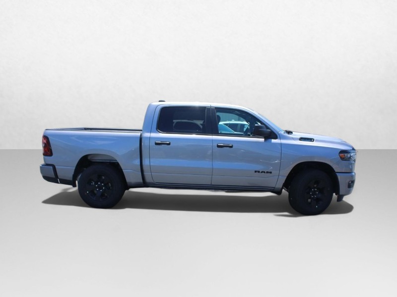 Ram 1500 Vehicle Image 02