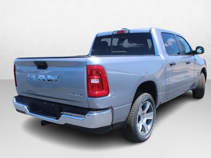 Ram 1500 Vehicle Image 03