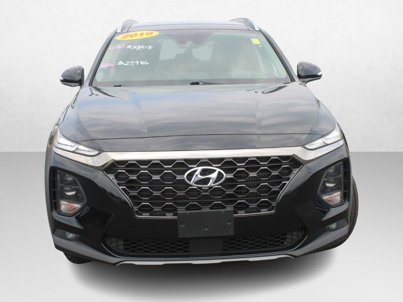 Hyundai Santa Fe Vehicle Image 10