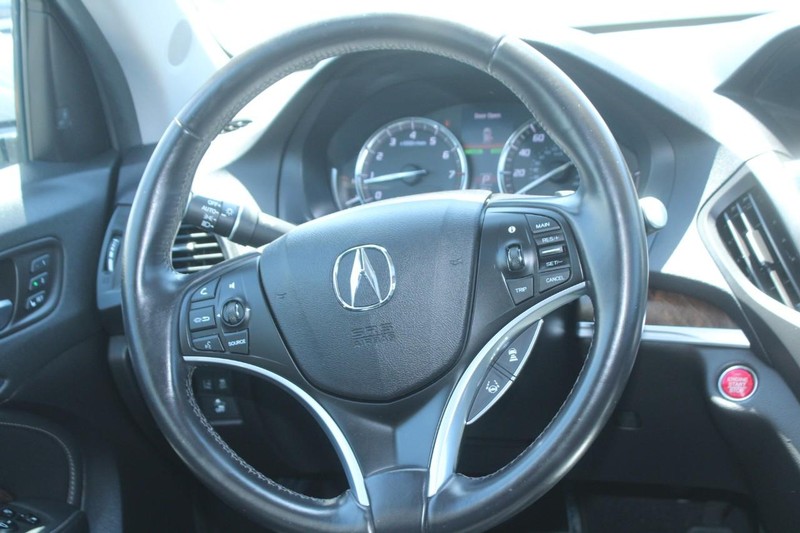 Acura MDX Vehicle Image 14