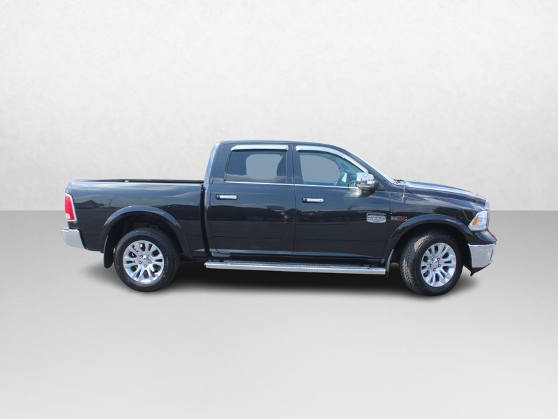 Ram 1500 Vehicle Image 02