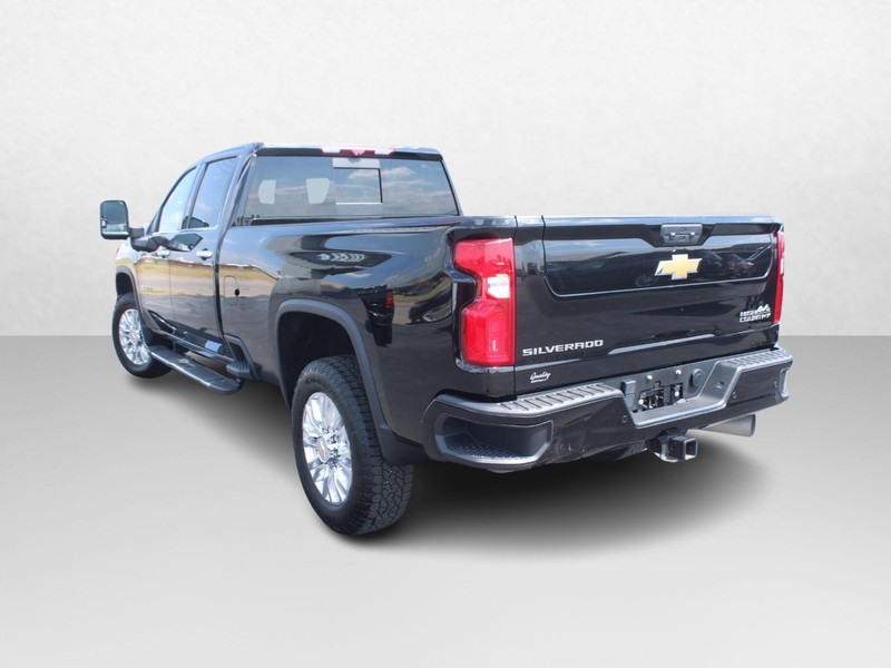 Chevrolet Silverado 3500HD Vehicle Image 05