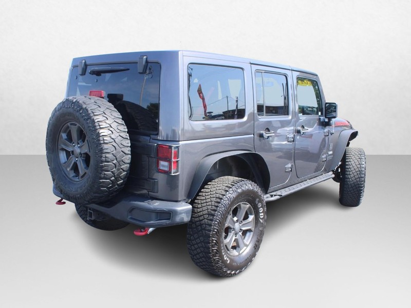 Jeep Wrangler Unlimited Vehicle Image 03