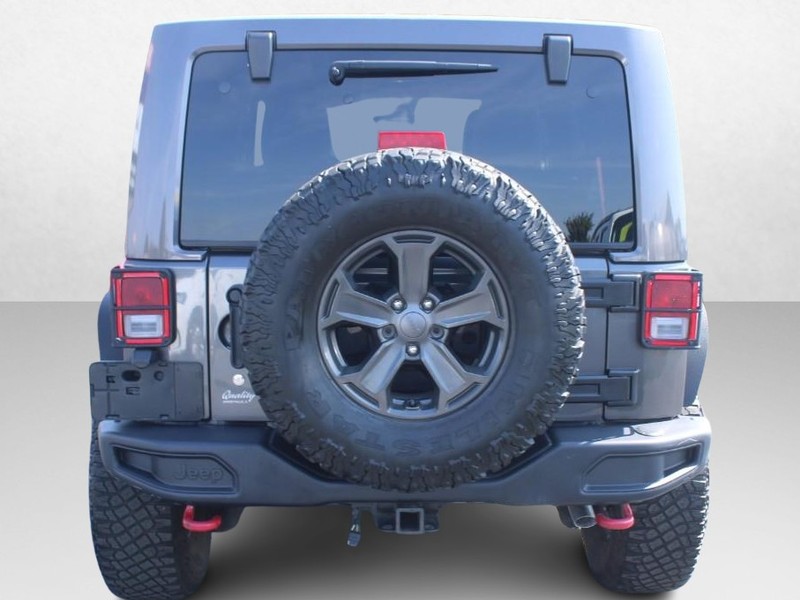 Jeep Wrangler Unlimited Vehicle Image 04