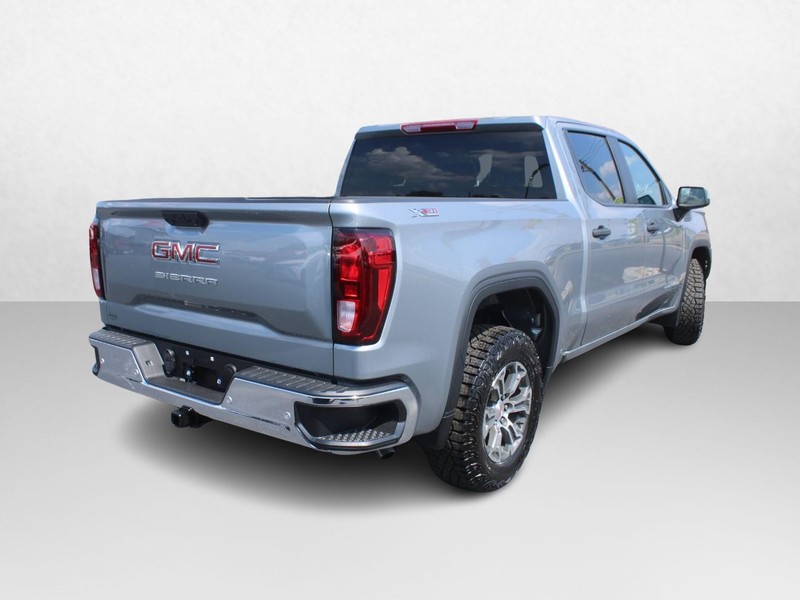 GMC Sierra 1500 Vehicle Image 03