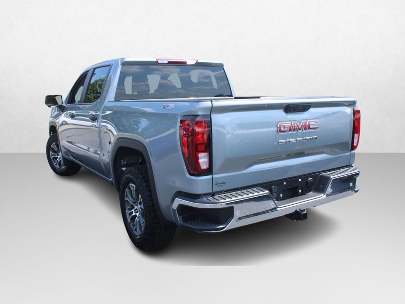 GMC Sierra 1500 Vehicle Image 05