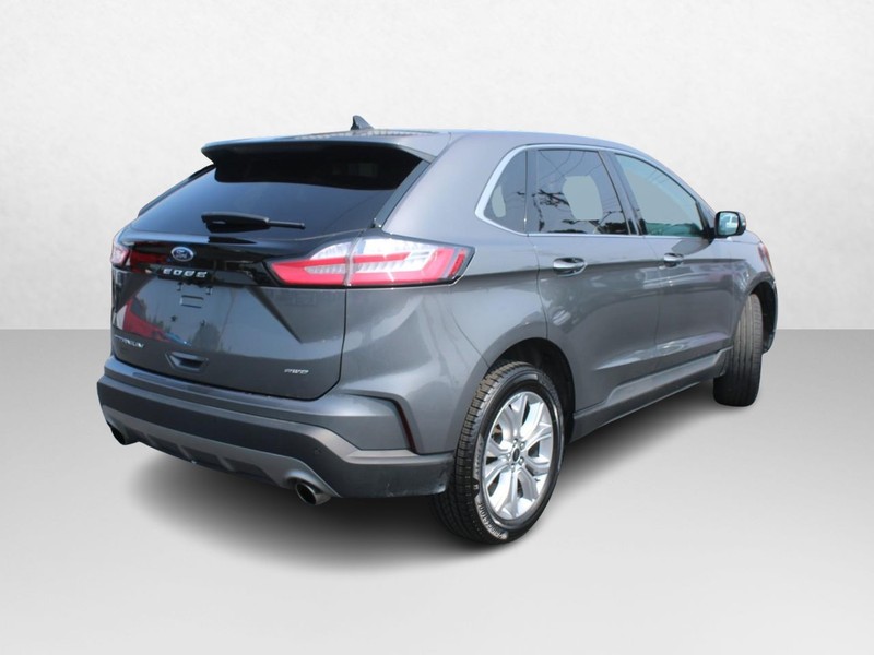 Ford Edge Vehicle Image 03