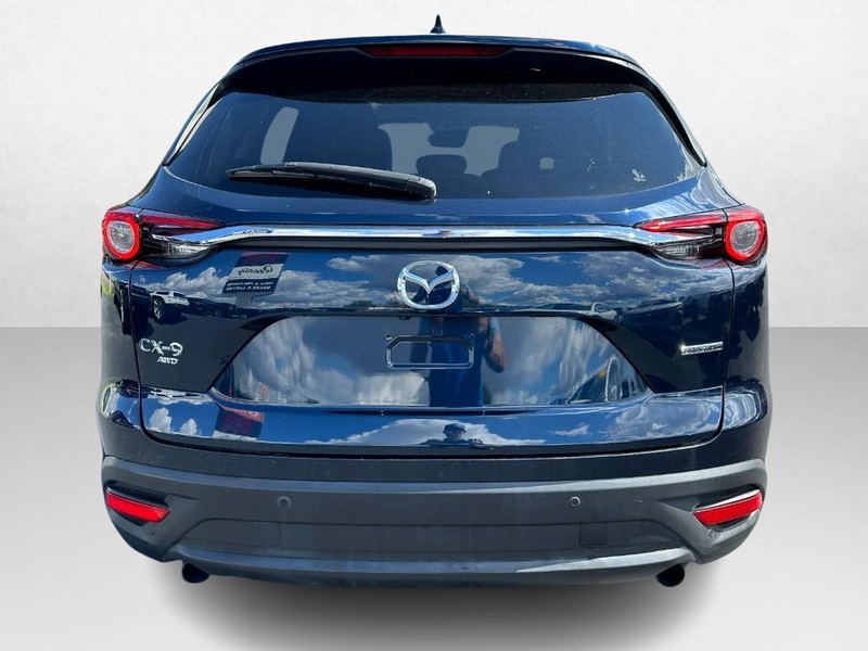 Mazda CX-9 Vehicle Image 04