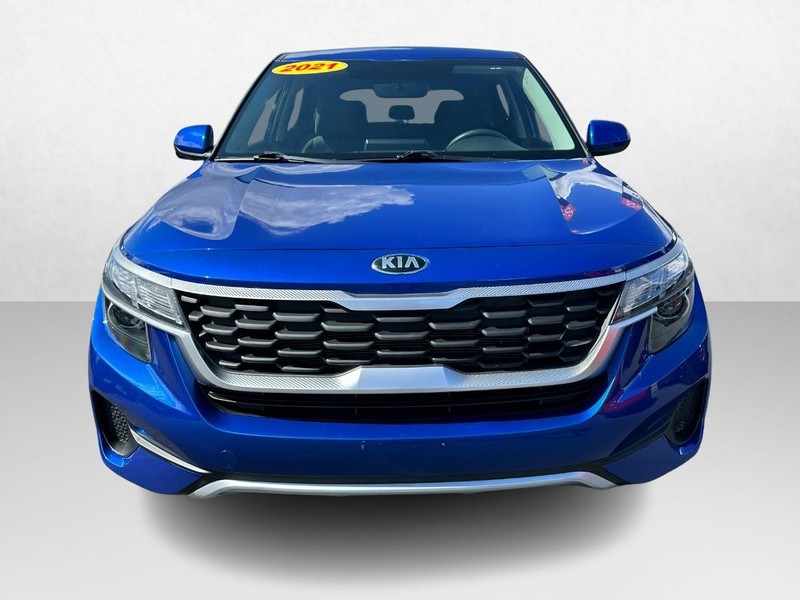 Kia Seltos Vehicle Image 09