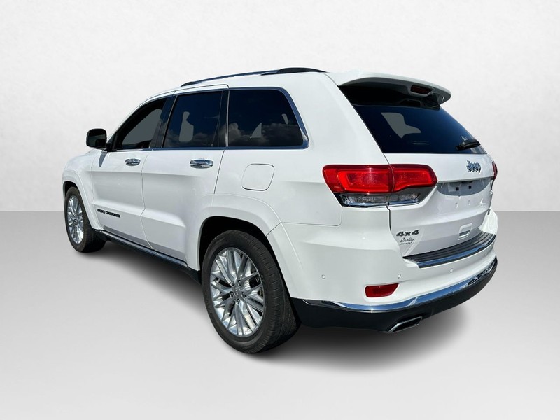 Jeep Grand Cherokee Vehicle Image 07