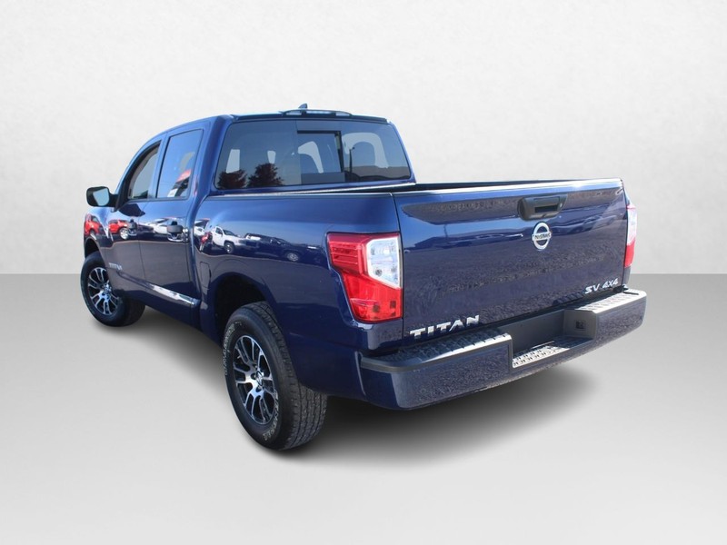 Nissan Titan Vehicle Image 05