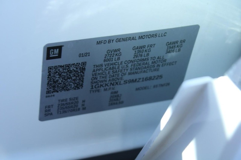 GMC Acadia Vehicle Image 17