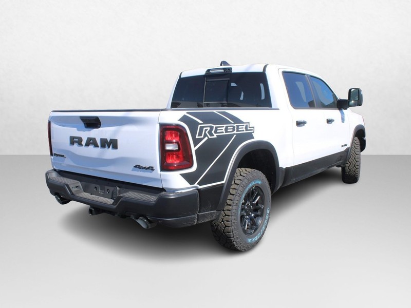 Ram 1500 Vehicle Image 03