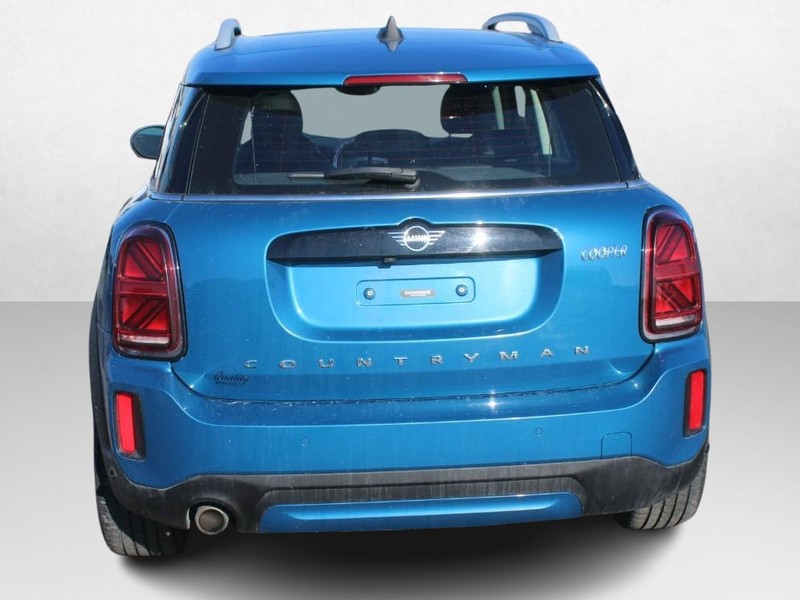 MINI Countryman Vehicle Image 04