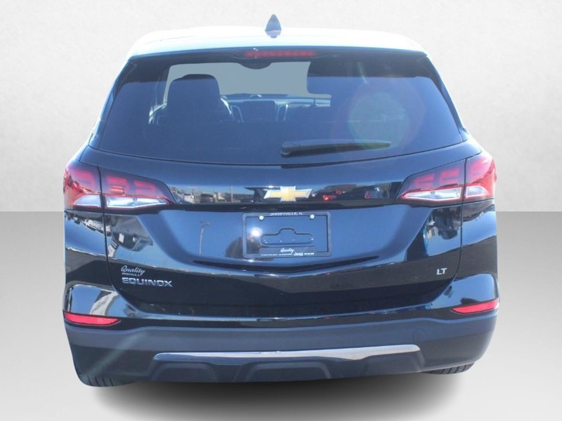 Chevrolet Equinox Vehicle Image 04