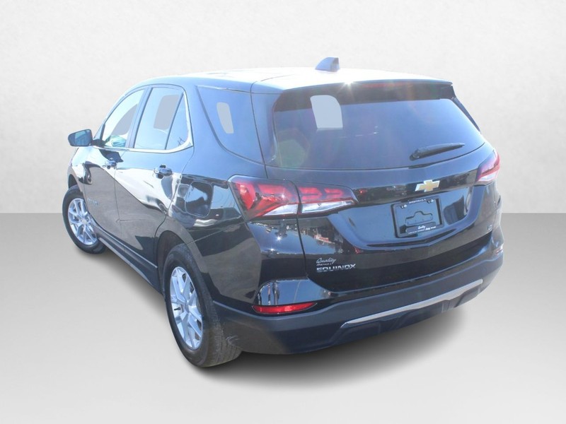 Chevrolet Equinox Vehicle Image 05