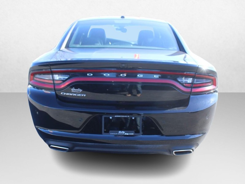 Dodge Charger Vehicle Image 04