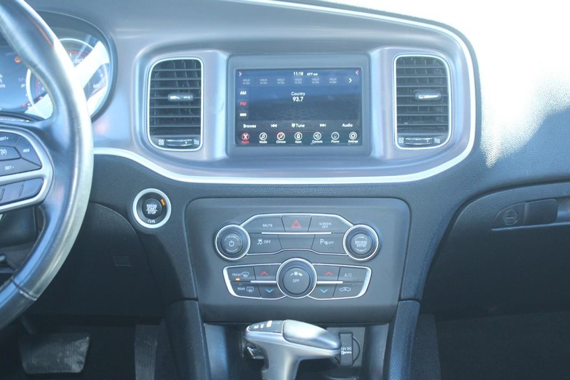 Dodge Charger Vehicle Image 15