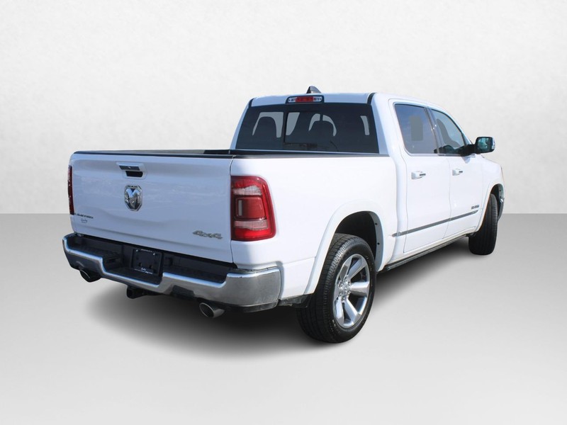 Ram 1500 Vehicle Image 03