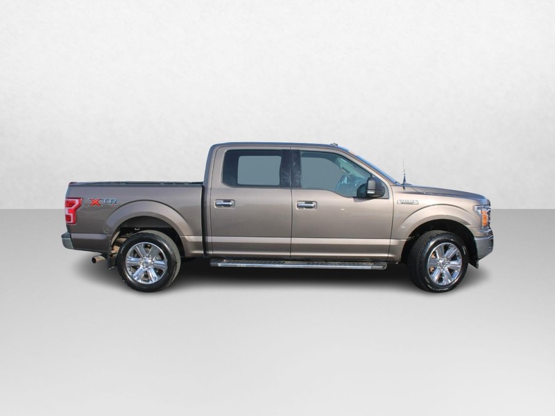 Ford F-150 Vehicle Image 02