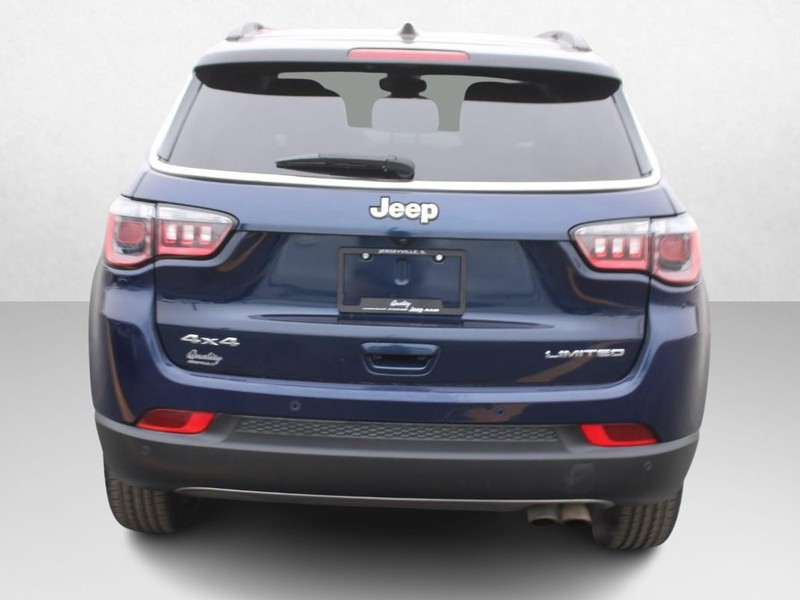 Jeep Compass Vehicle Image 04