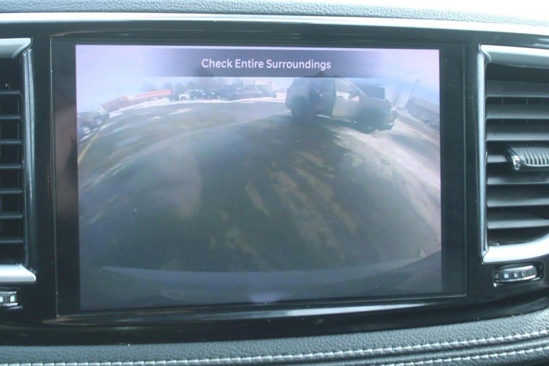 Chrysler Pacifica Vehicle Image 20