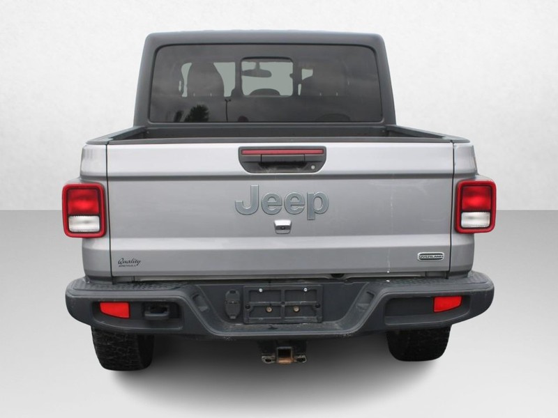 Jeep Gladiator Vehicle Image 04